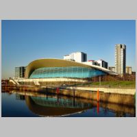 London Aquatics Centre, photo Jim Osley, Wikipedia.jpg
